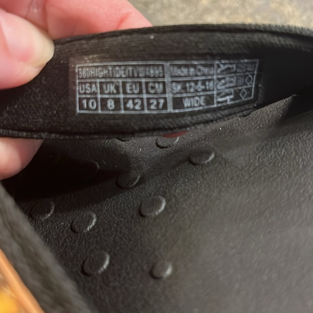 Vionic High Tide Leopard Print Thing Sandals 10 W. - image 6